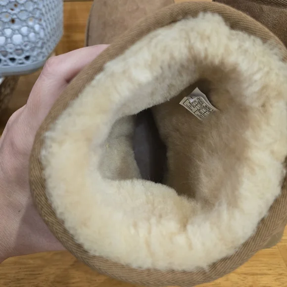 UGG Tan Suede Classic Boots - Picture 6 of 6
